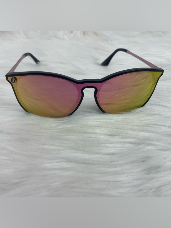 Blenders Polarized PureBlend Sunglasses, North Park X2, Rose Theater II main image 11